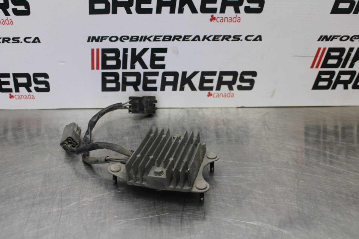 07-08 KAWASAKI NINJA ZX6R RECTIFIER VOLTAGE REGULATOR 21066-0025 BB203