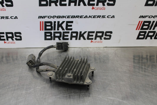 07-08 KAWASAKI NINJA ZX6R RECTIFIER VOLTAGE REGULATOR 21066-0025 BB203