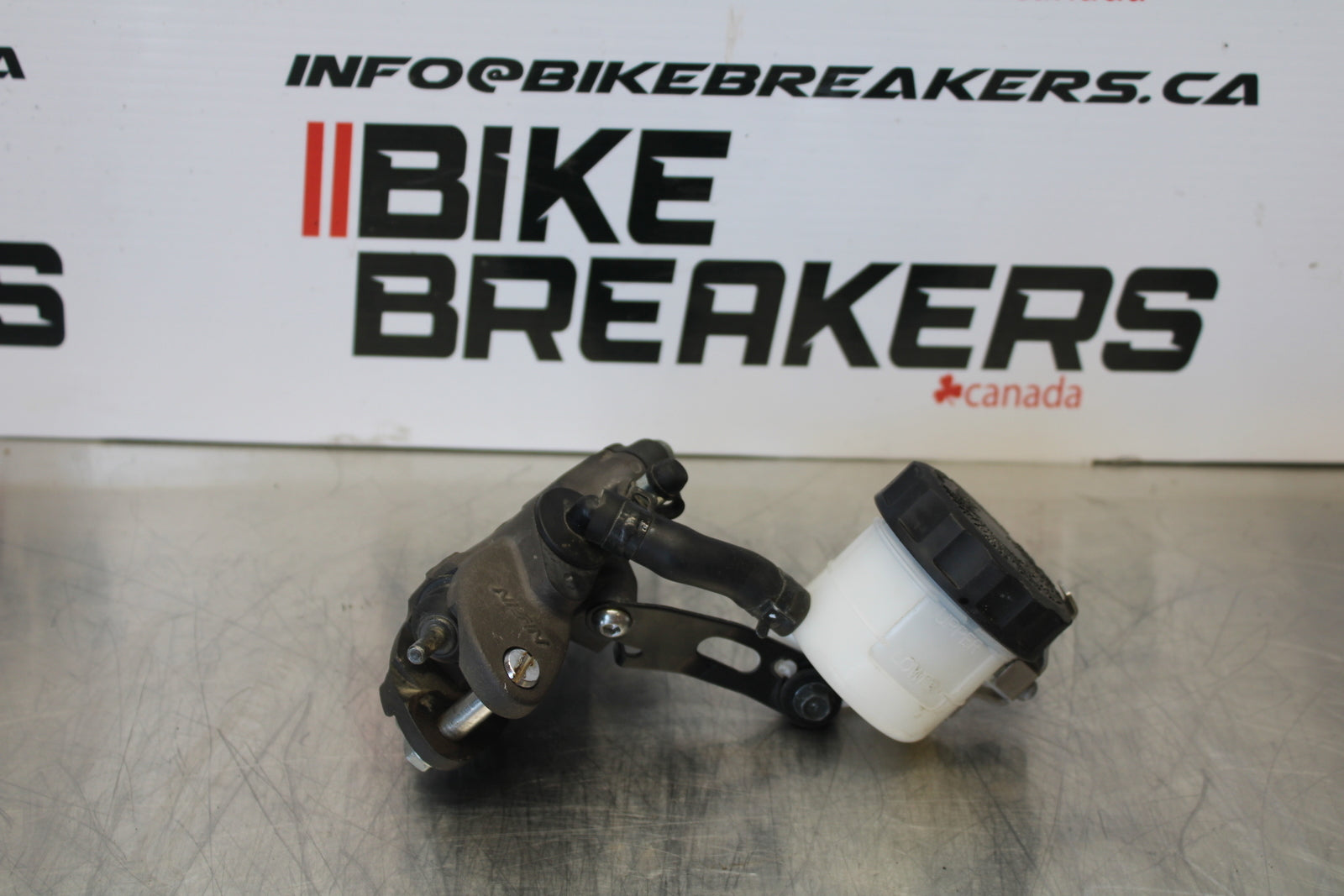 21 KAWASAKI NINJA ZX6R FRONT BRAKE MASTER CYLINDER BB647