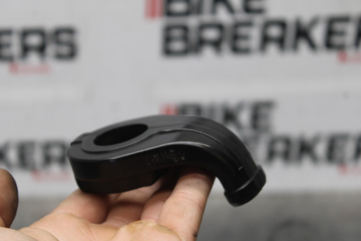 08 KAWASAKI NINJA ZX10R THROTTLE CABLE LINE HOUSING GUIDE BB902
