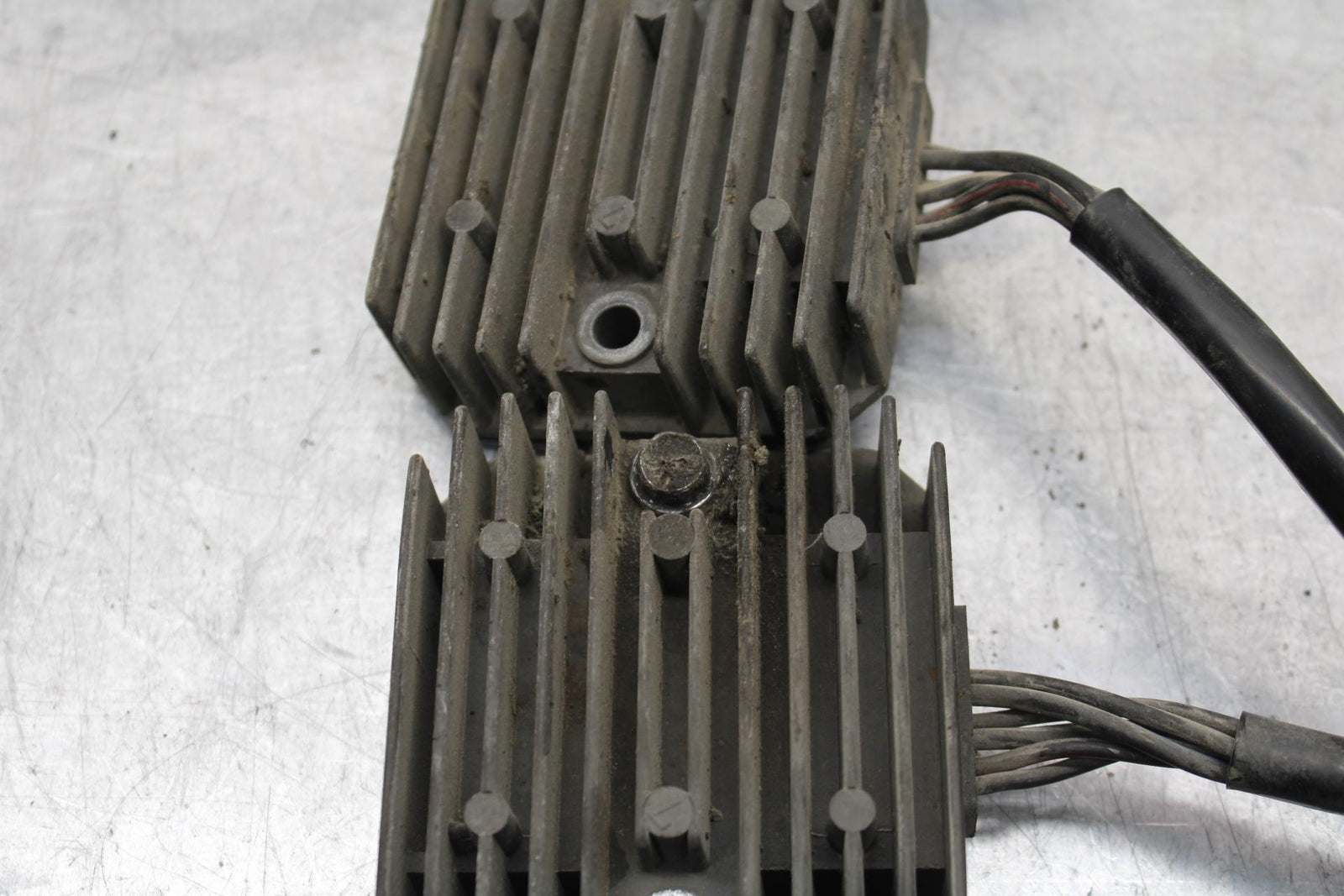 2005 Kawasaki Vulcan 1600 VN1600A Classic RECTIFIER VOLTAGE REGULATOR BB574