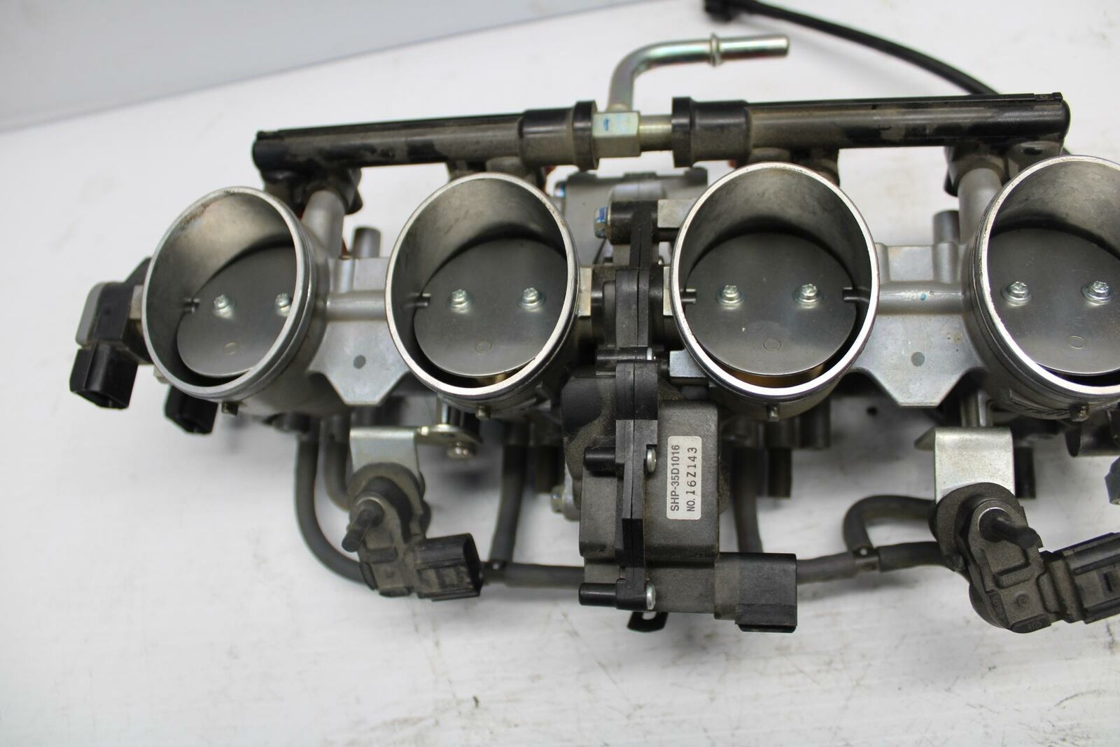 13-18 KAWASAKI NINJA ZX6R MAIN FUEL INJECTORS / THROTTLE BODIES 16163-0773 BB240