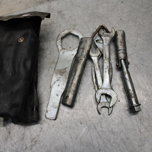 2009 Kawasaki Ninja ZX6R ZX600R STOCK TOOLS OEM TOOL BAG KIT SET BB538