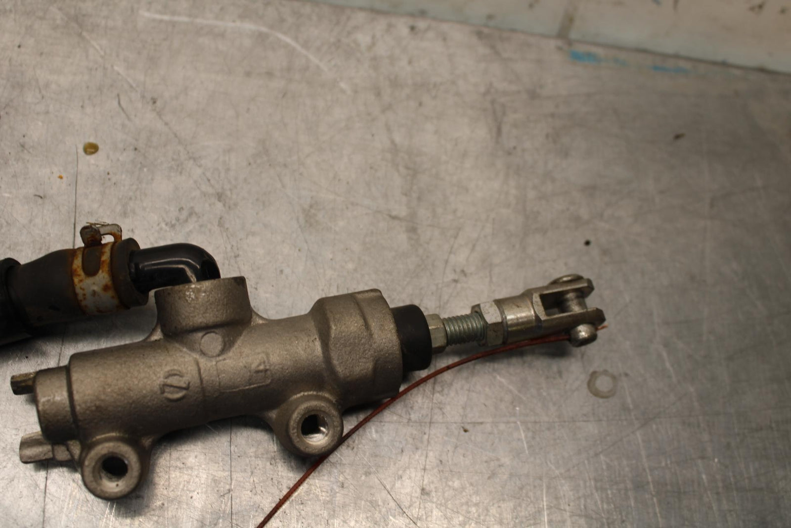 2012 Kawasaki Ninja ZX14R ZX1400E REAR BACK BRAKE MASTER CYLINDER BB60