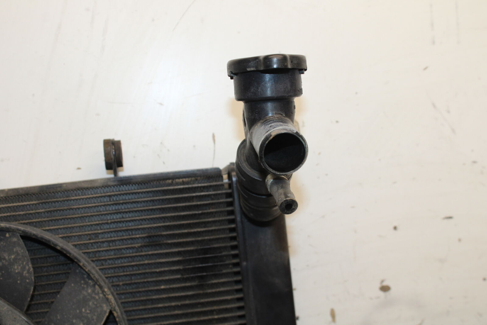 12-13 KAWASAKI Z1000 ENGINE RADIATOR MOTOR COOLER COOLING RADIATER BB743