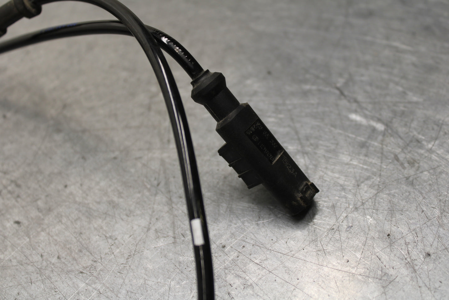 16 KAWASAKI NINJA ZX10R FRONT ABS BRAKE SENSOR 21176-0813 BB650