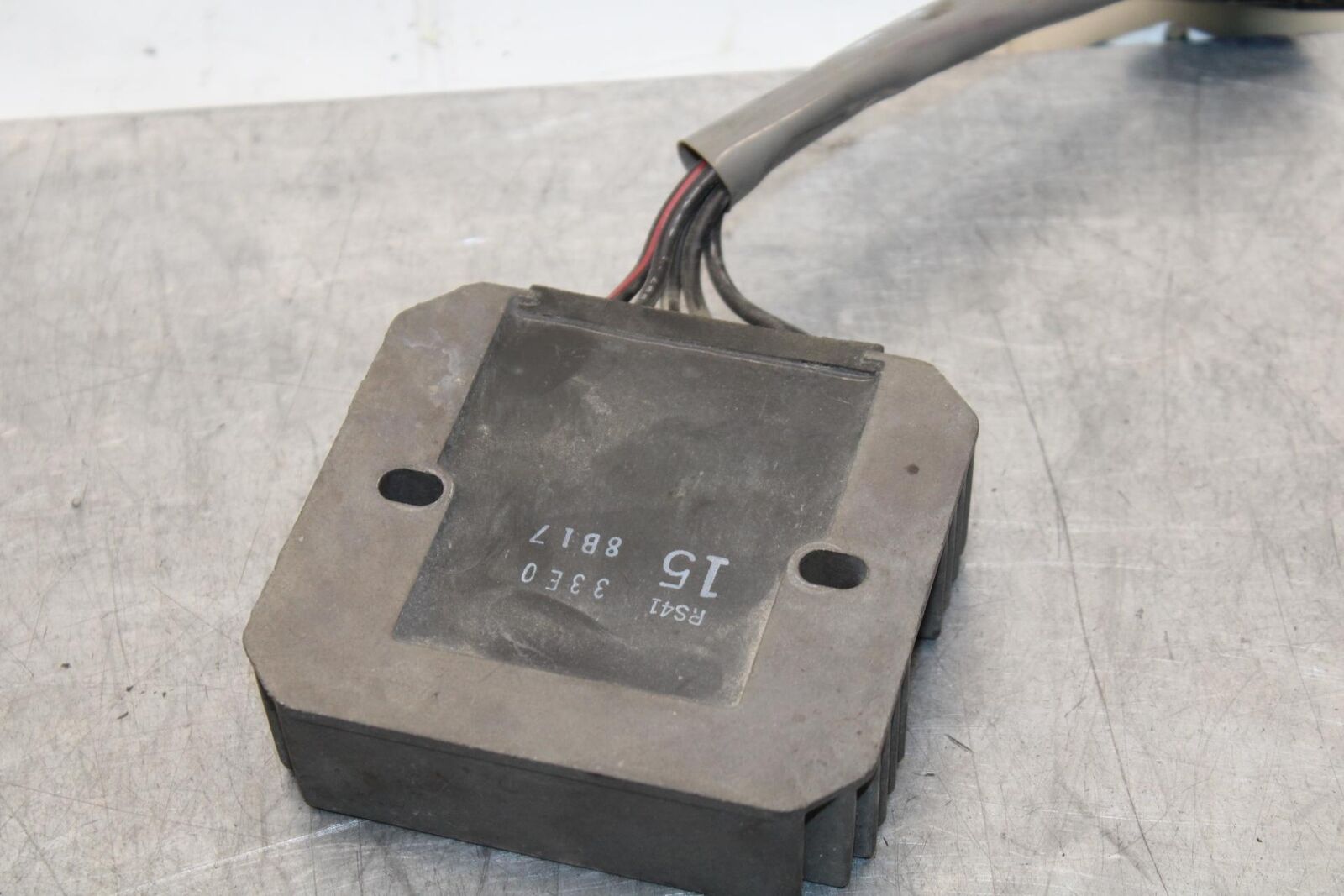 1999 Suzuki GSXR600 RECTIFIER VOLTAGE REGULATOR BB580