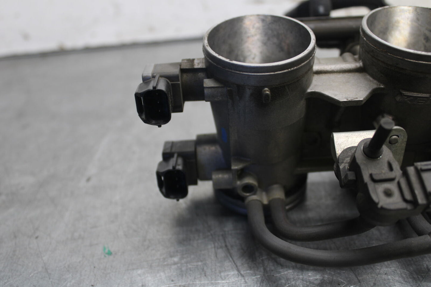 09-12 KAWASAKI NINJA ZX6R MAIN FUEL INJECTORS / THROTTLE BODIES 16163-0128 BB698