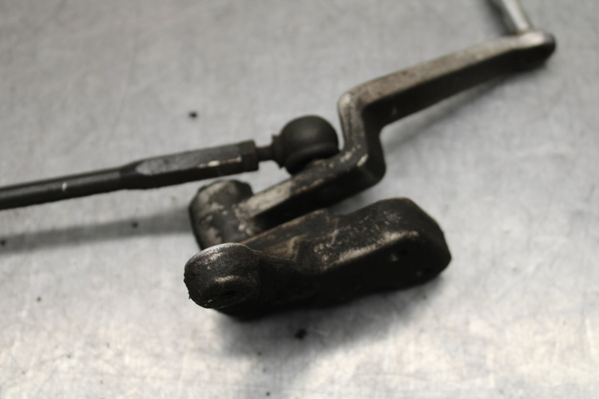 06-07 SUZUKI GSXR 600 SHIFTER LINKAGE SHIFT LINK PEDAL BB737