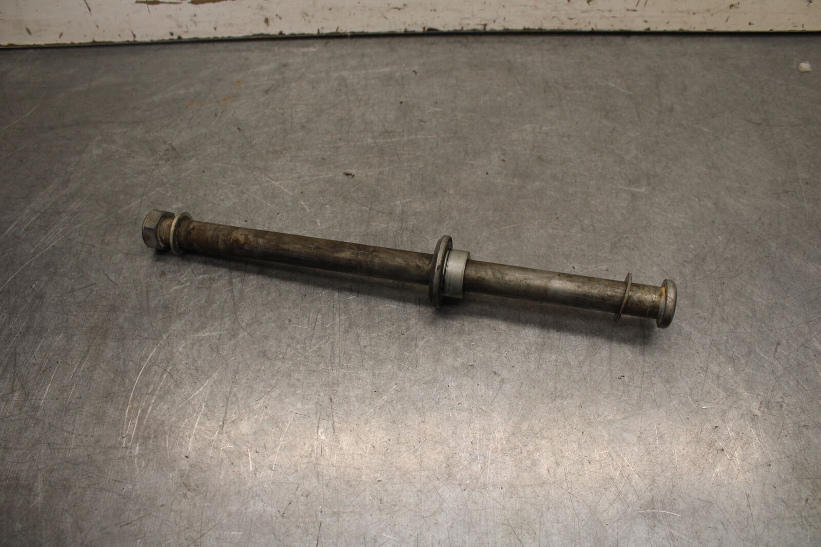 04-12 HONDA ST1300A REAR AXLE BACK WHEEL RIM PIVOT BOLT AXEL BB669
