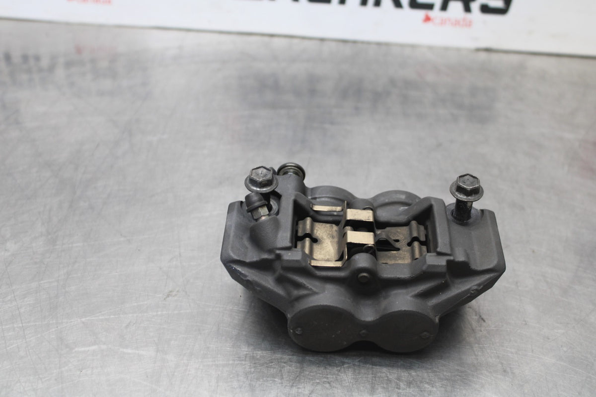 15-17 YAMAHA FJ09 RIGHT LEFT FRONT BRAKE CALIPER SET PAIR CALIPERS BB906
