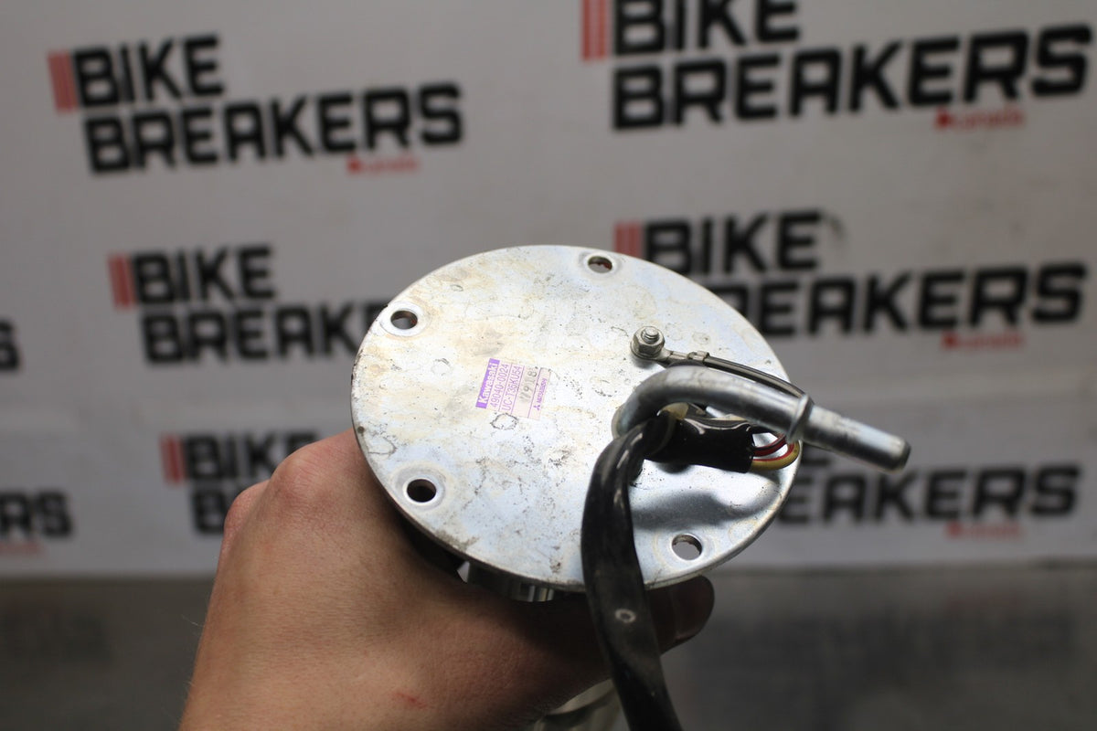 08-09 KAWASAKI NINJA ZX14R FUEL PUMP GAS PETROL SENDER UNIT BB932