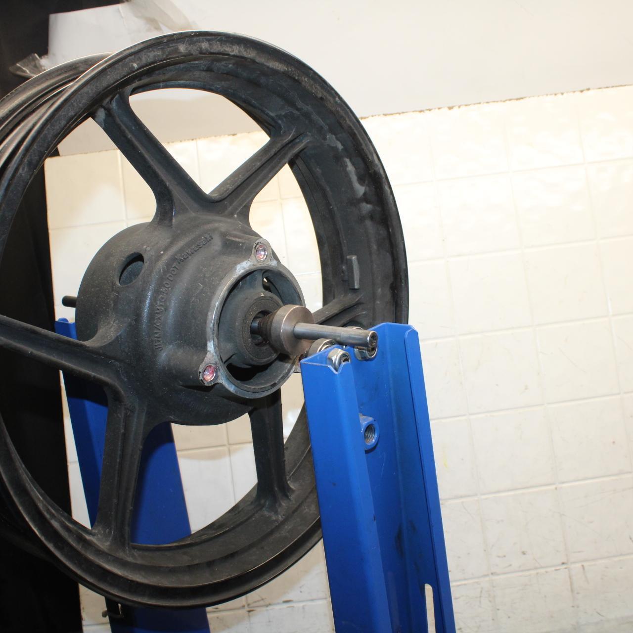 08-12 KAWASAKI NINJA 250R EX250J REAR WHEEL BACK RIM 41073-0096-QT BB496