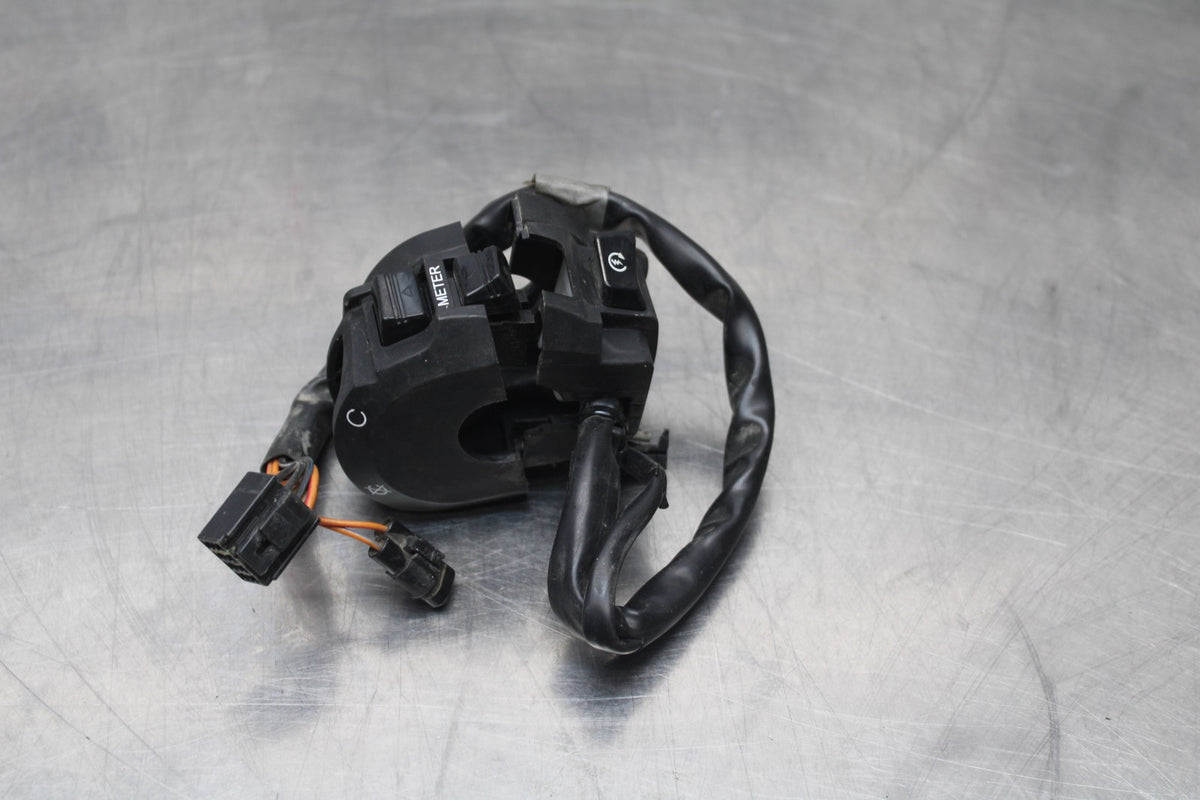 11-26 SUZUKI GSXR600 RIGHT CLIP ON HANDLE KILL OFF START SWITCH SWITCHES BB810