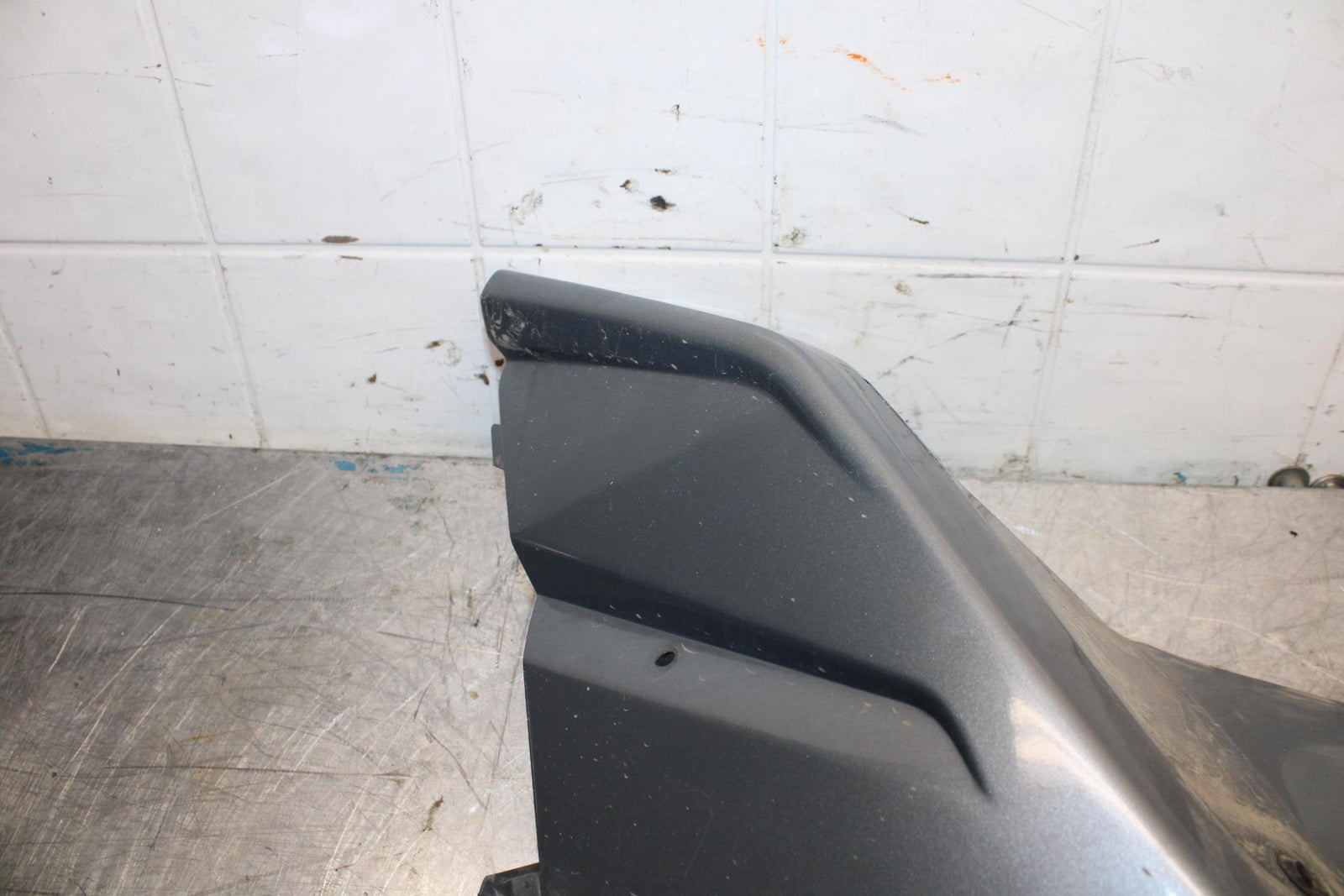 07-08 KAWASAKI CONCOURS 1400 ABS LEFT MID UPPER SIDE FAIRING COWL PLASTIC BB449