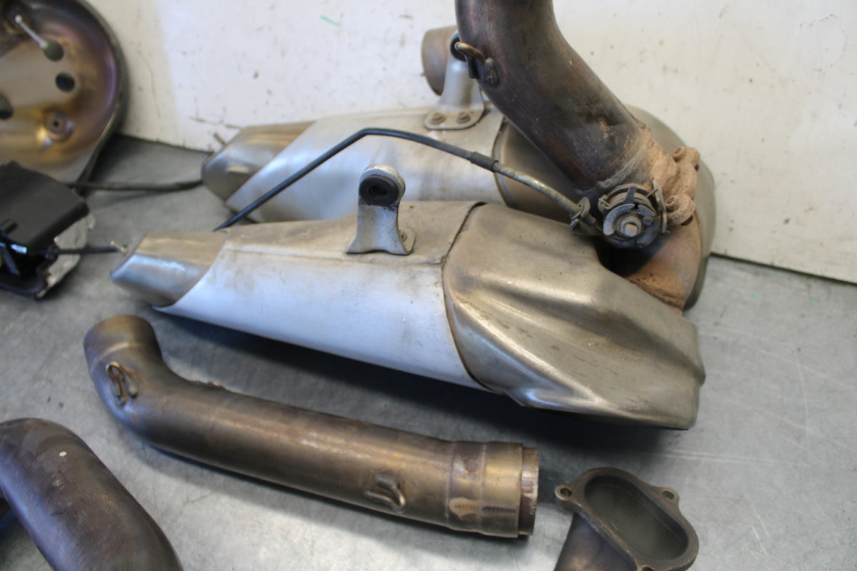 12-15 DUCATI 1199 PANIGALE FULL EXHAUST SYSTEM HEADERS PIPE MUFFLER BB699
