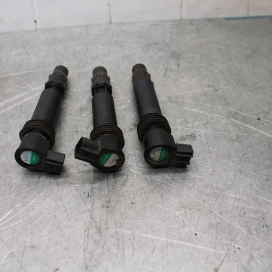 2006 Triumph Daytona 675 Triple IGNITION COILS COIL SPARK PLUG CAPS BB434