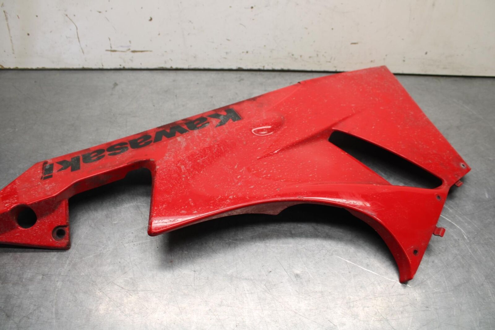 09-12 KAWASAKI NINJA ZX6R LEFT LOWER BOTTOM BELLY SIDE FAIRING COWL BB640