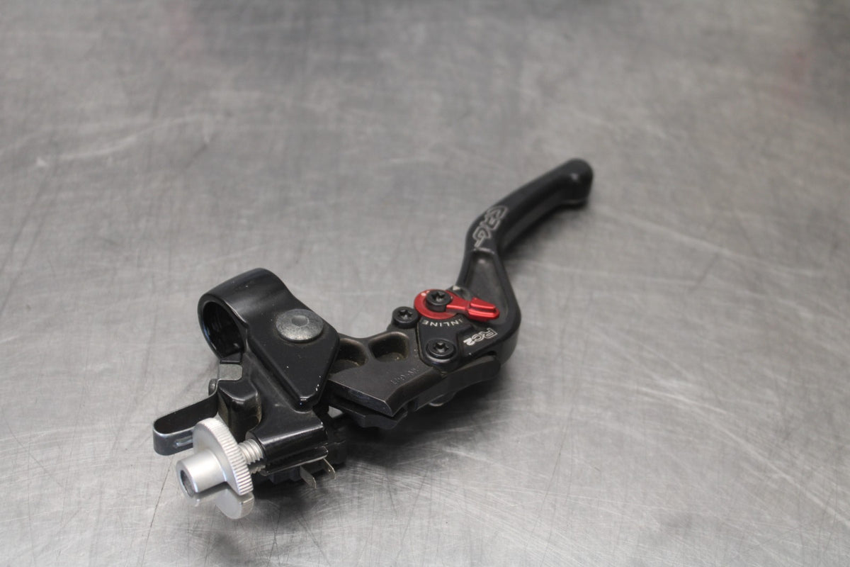 08-16 YAMAHA YZF R6 CLUTCH PERCH MOUNT WITH LEVER  BB929