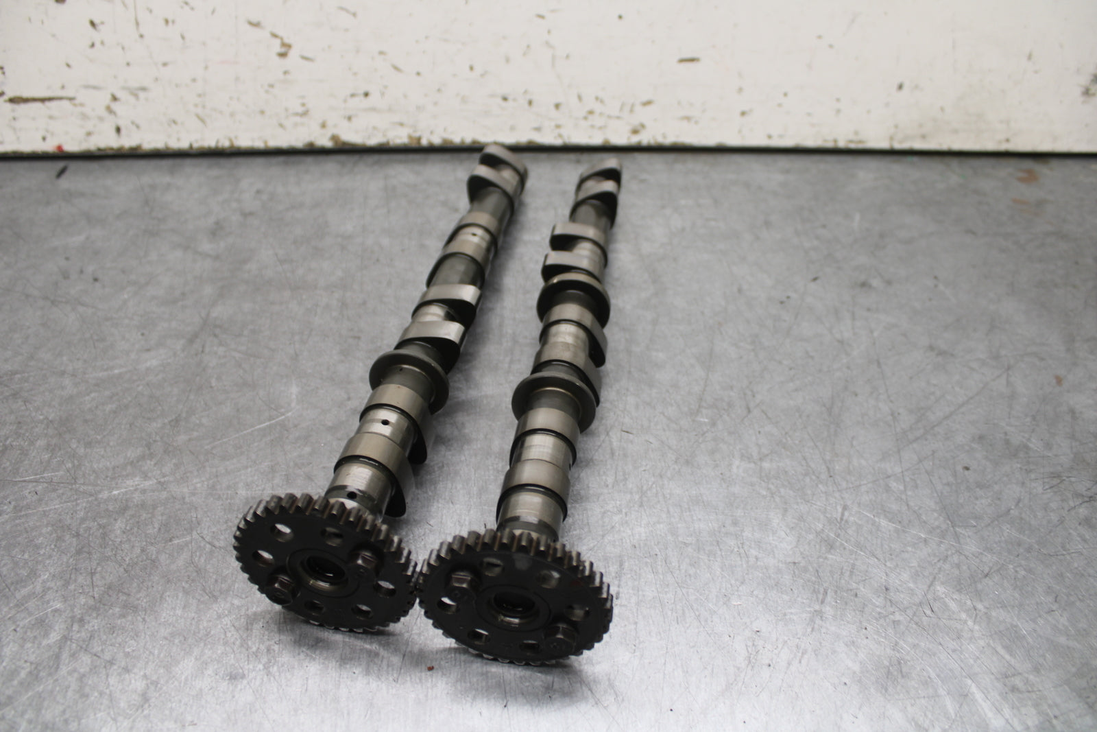 06 YAMAHA YZF R6 CAMSHAFT CAMS CAM SHAFTS  BB716