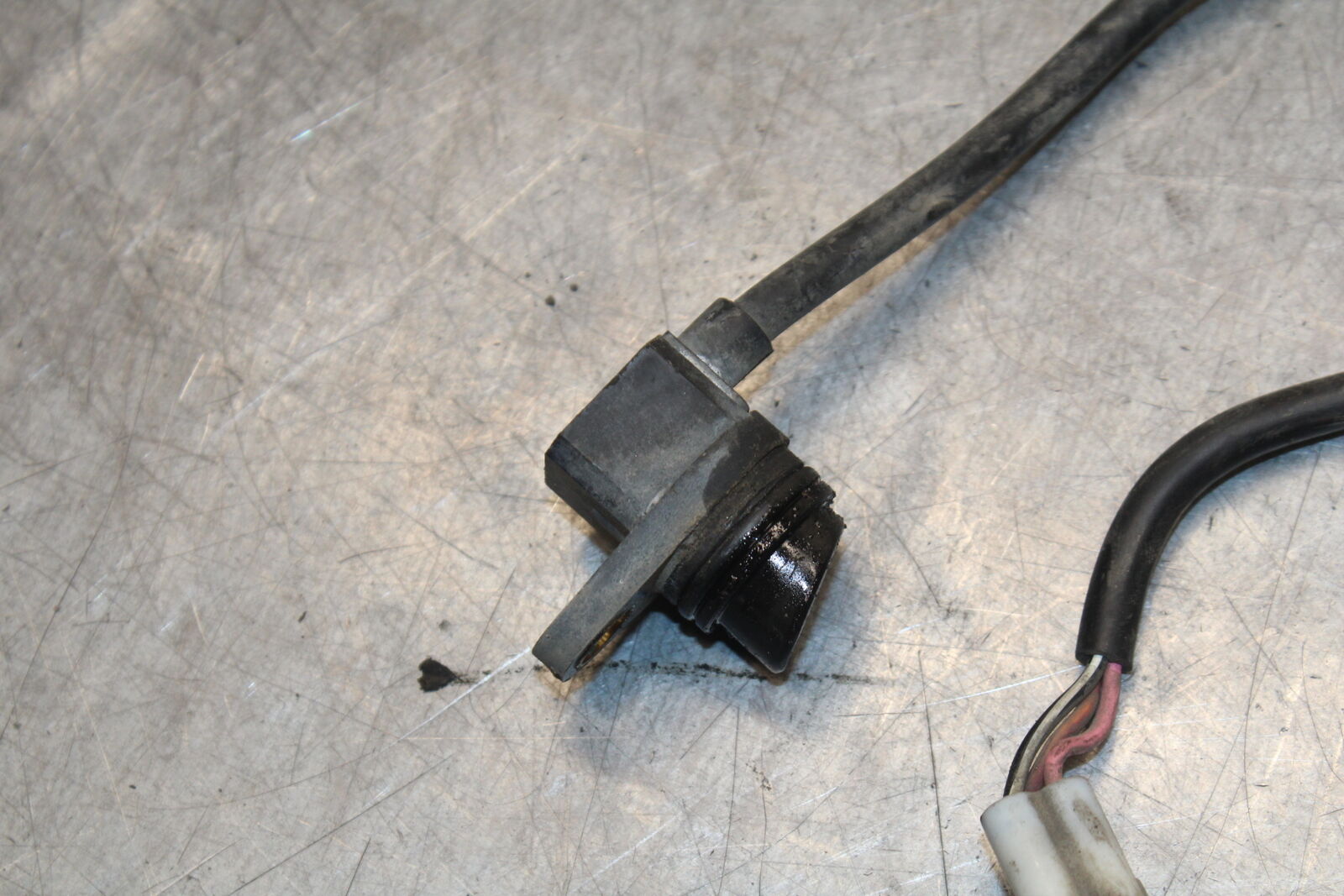 05-06 YAMAHA ROYAL STAR SPEED SPEEDOMETER SENSOR BB697