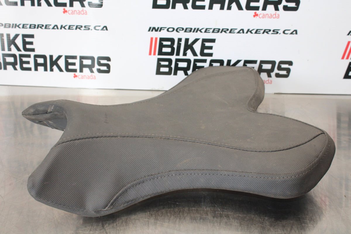 07-08 YAMAHA YZF R1 HT MOTO AFTERMARKET FRONT DRIVERS SEAT BB160