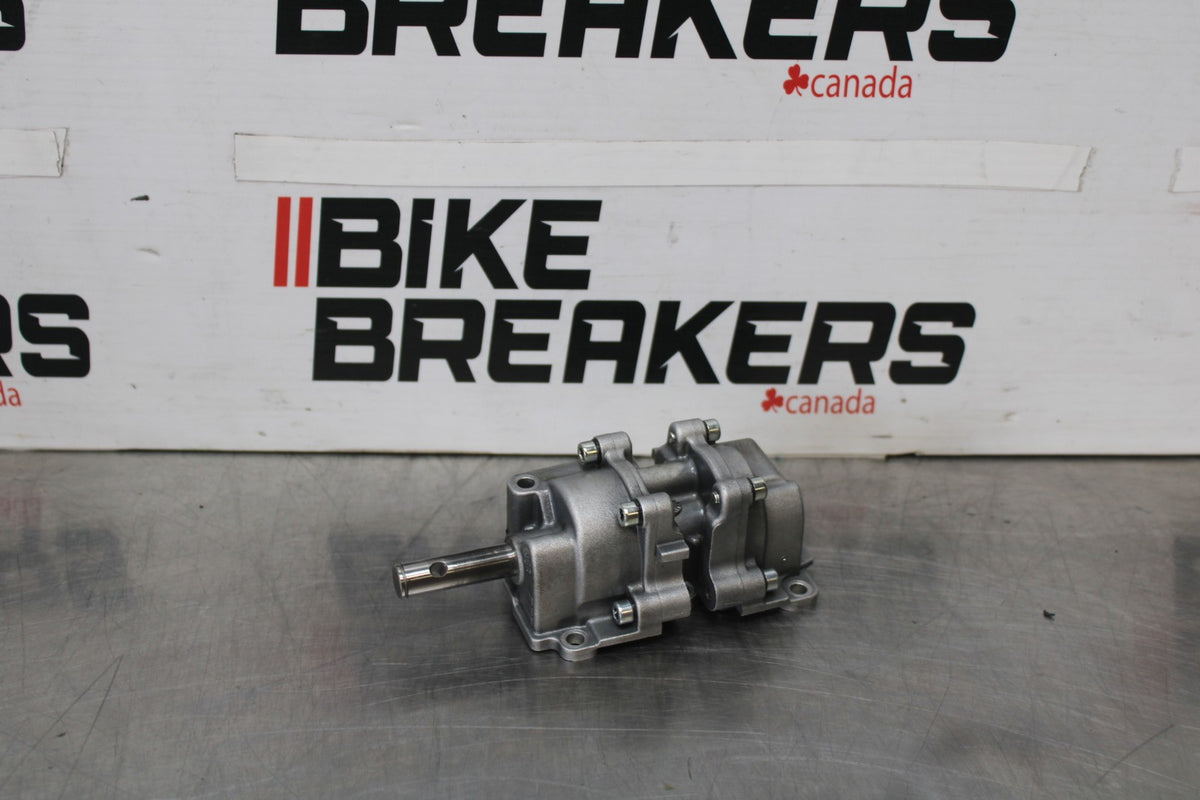 15 APRILIA RSV4 FACTORY APRC ABS ENGINE MOTOR OIL PUMP BB901