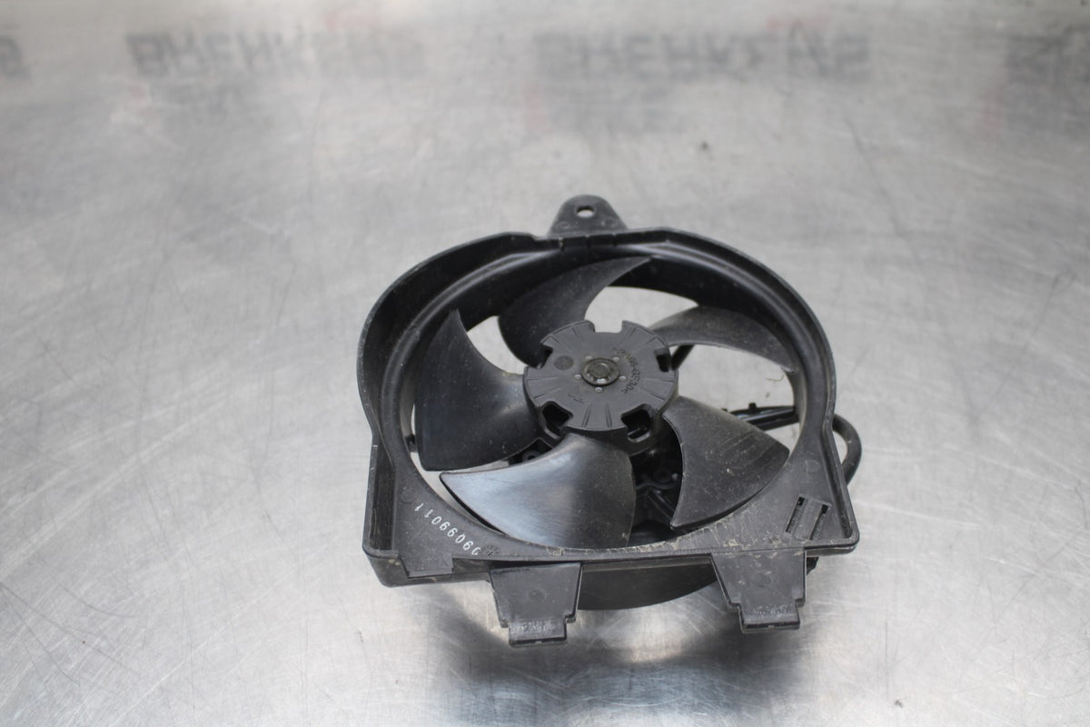 20-23 BMW F900R ENGINE RADIATOR COOLING FAN BB923