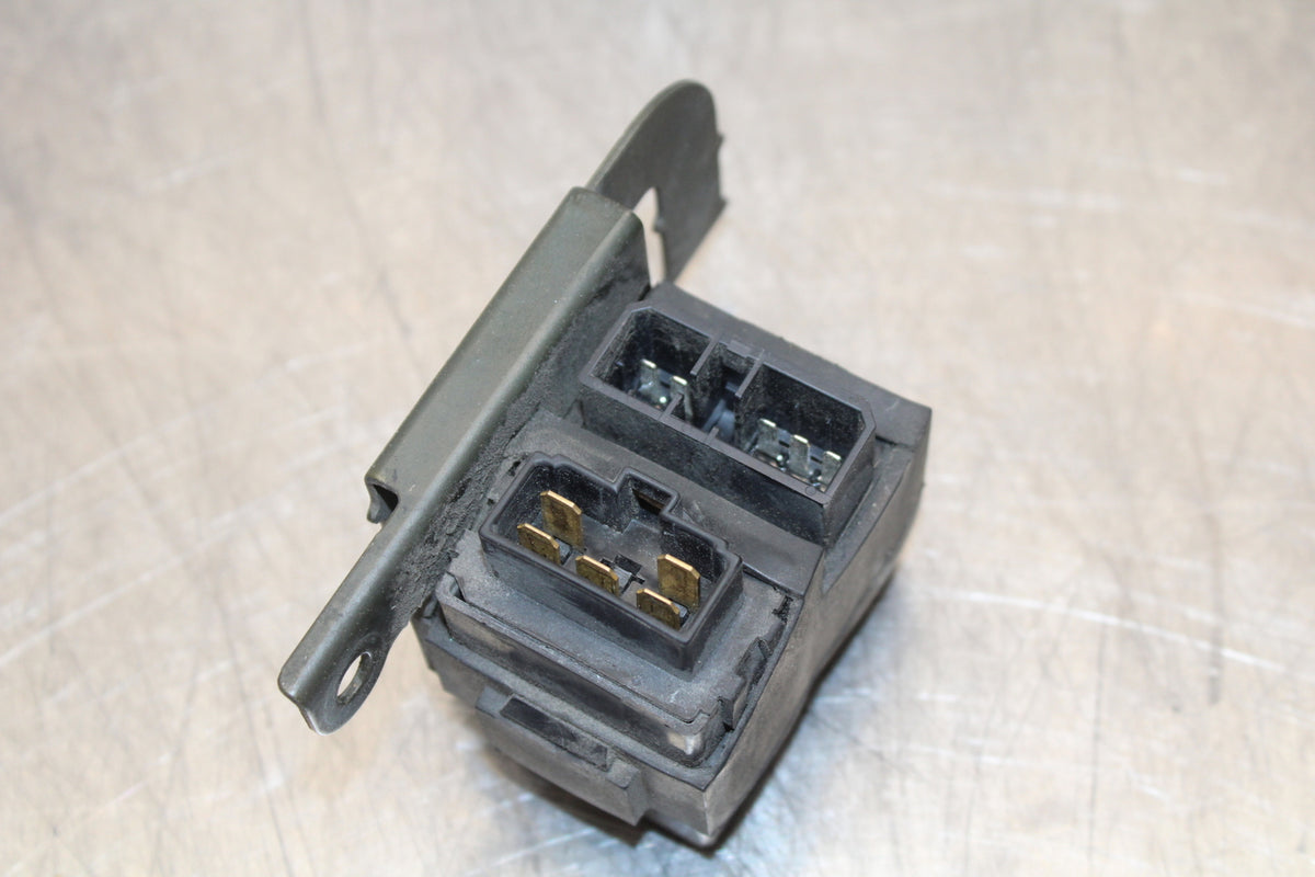 04 YAMAHA ROAD STAR XV1700A RELAY SET PAIR BB155