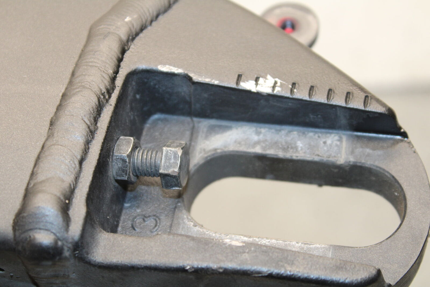 13-18 KAWASAKI NINJA ZX6R REAR SWINGARM BACK SWING ARM 33001-0584 BB666