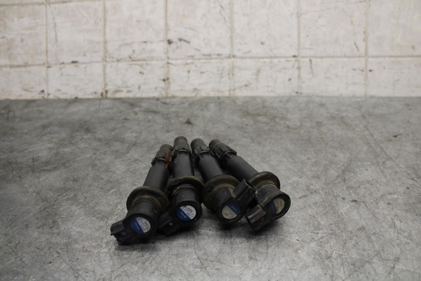 06-07 SUZUKI GSXR750 IGNITION COILS COIL SPARK PLUG CAPS 33410-02H00 BB543