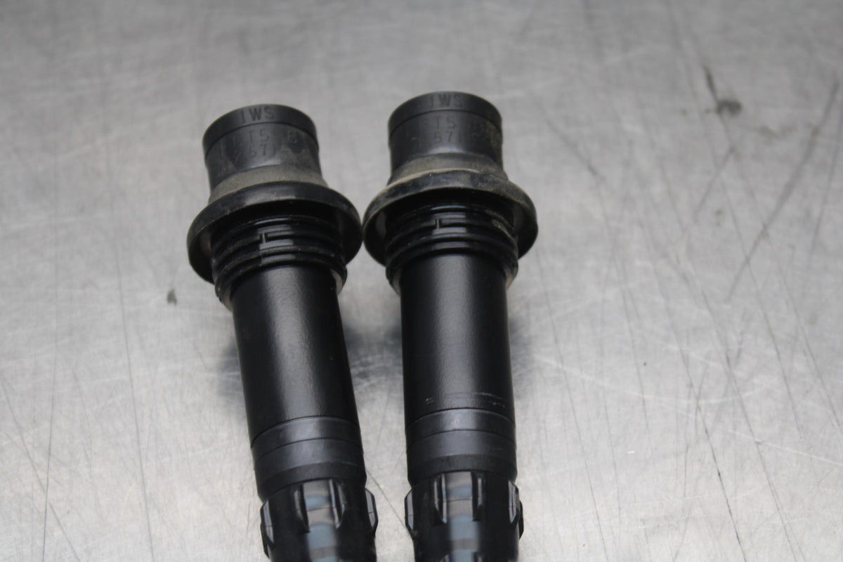 14-17 YAMAHA FZ07 IGNITION COILS COIL SPARK PLUG CAPS BB766