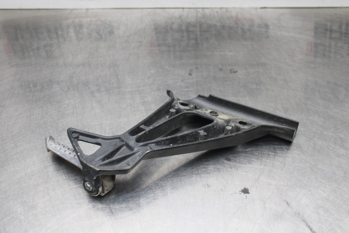 08-12 KAWASAKI NINJA 250R EX250J LEFT REAR BACK PASSENGER PEG BB784