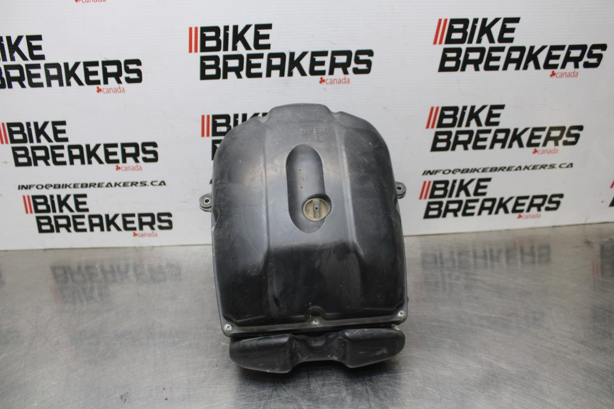 18 YAMAHA SUPER TENERE AIRBOX AIR INTAKE FILTER BOX BB832