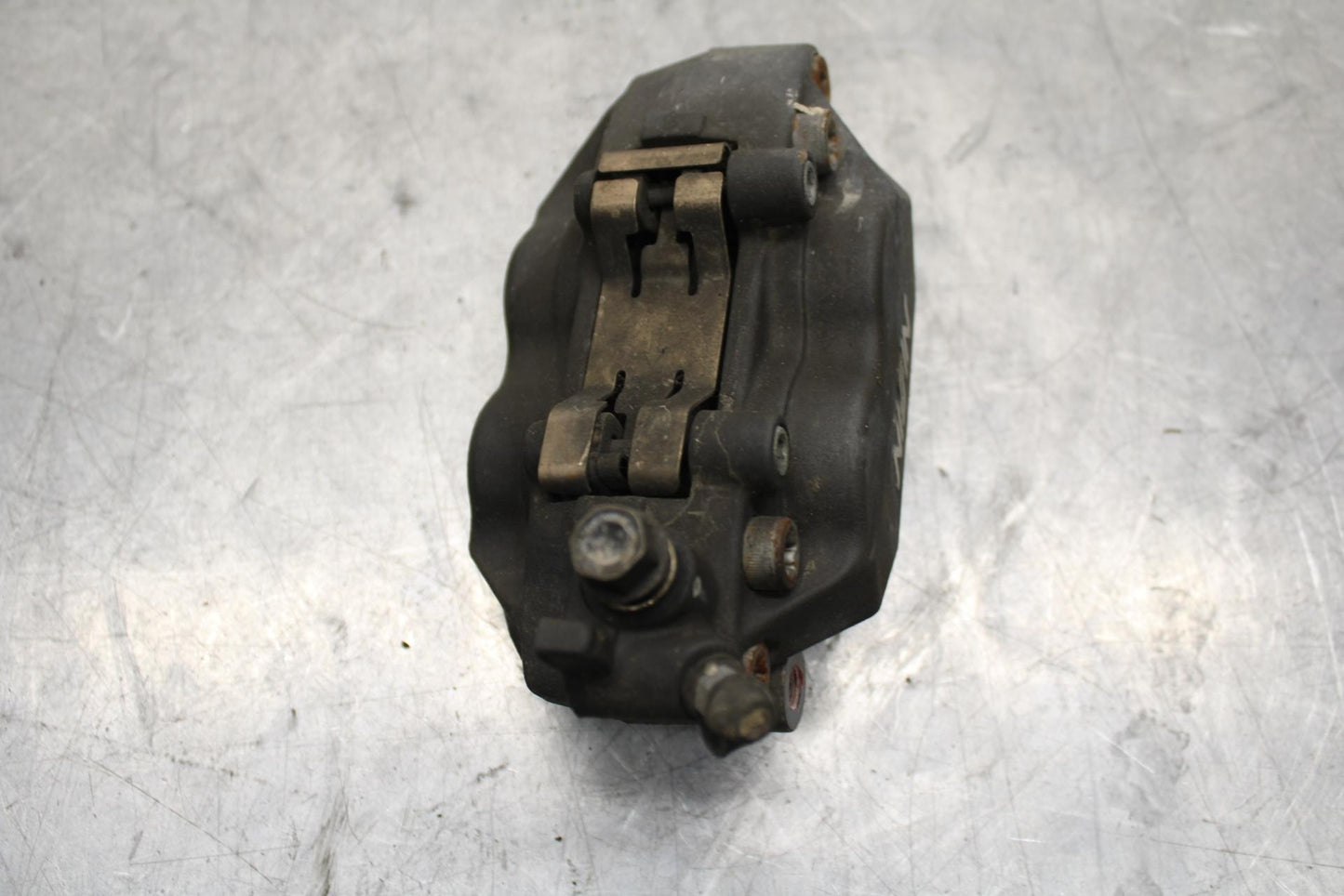 2006 Honda CBR600F4i RIGHT LEFT FRONT BRAKE CALIPER SET PAIR CALIPERS BB567