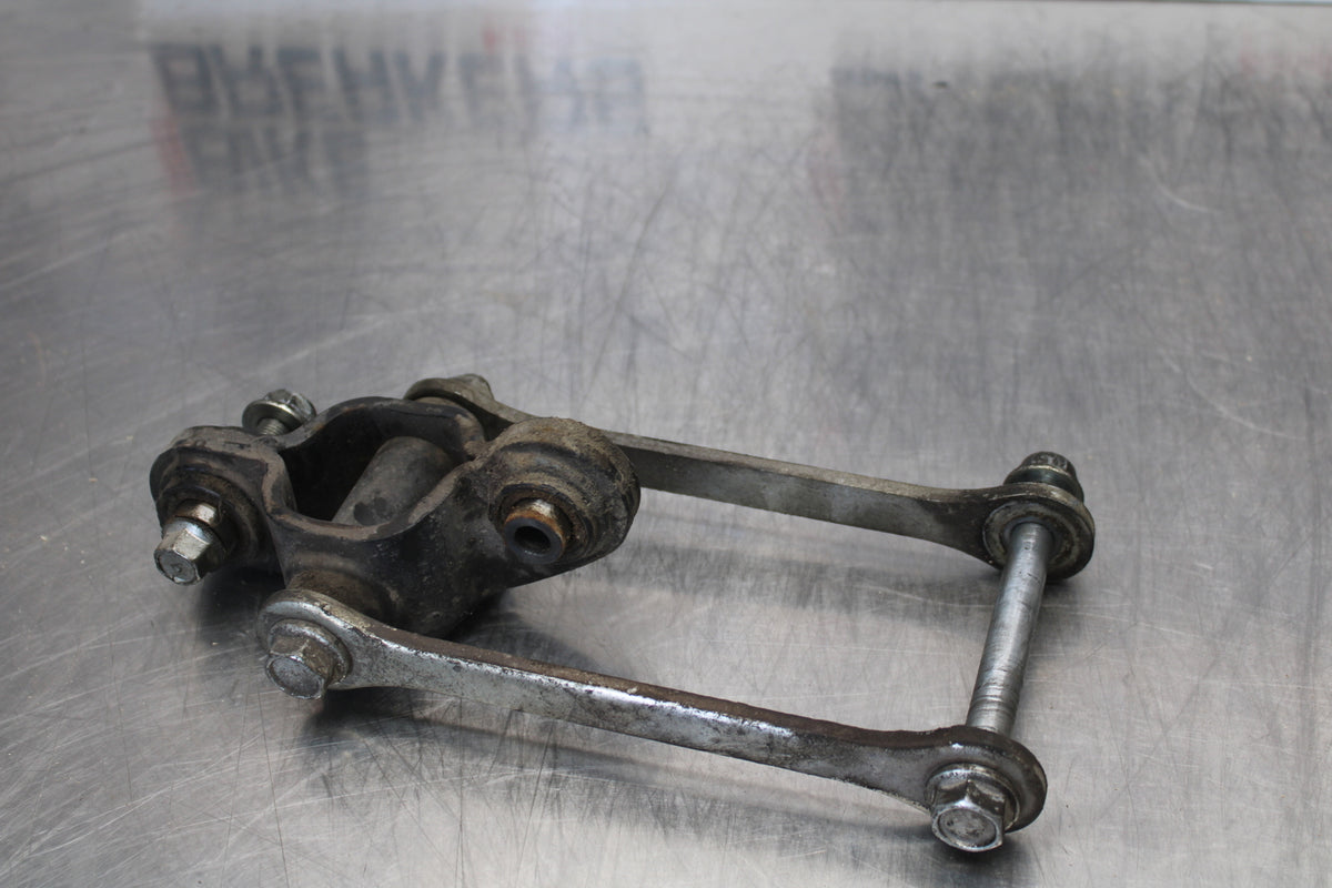 04-09 SUZUKI GS500F REAR DOGBONE SHOCK LINKAGE LINK BB165