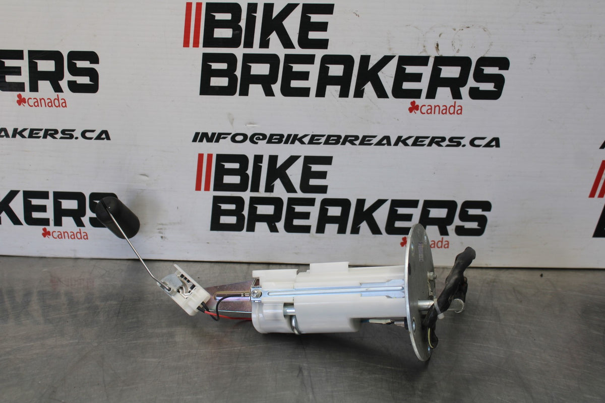 12-16 KAWASAKI NINJA 650 EX650F ABS FUEL PUMP GAS PETROL SENDER UNIT BB860