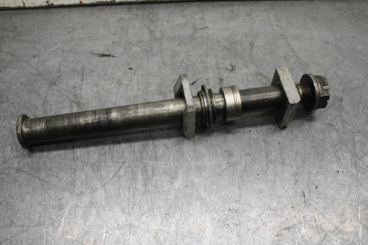 01-03 SUZUKI GSXR600 REAR AXLE BACK WHEEL RIM PIVOT BOLT AXEL BB336
