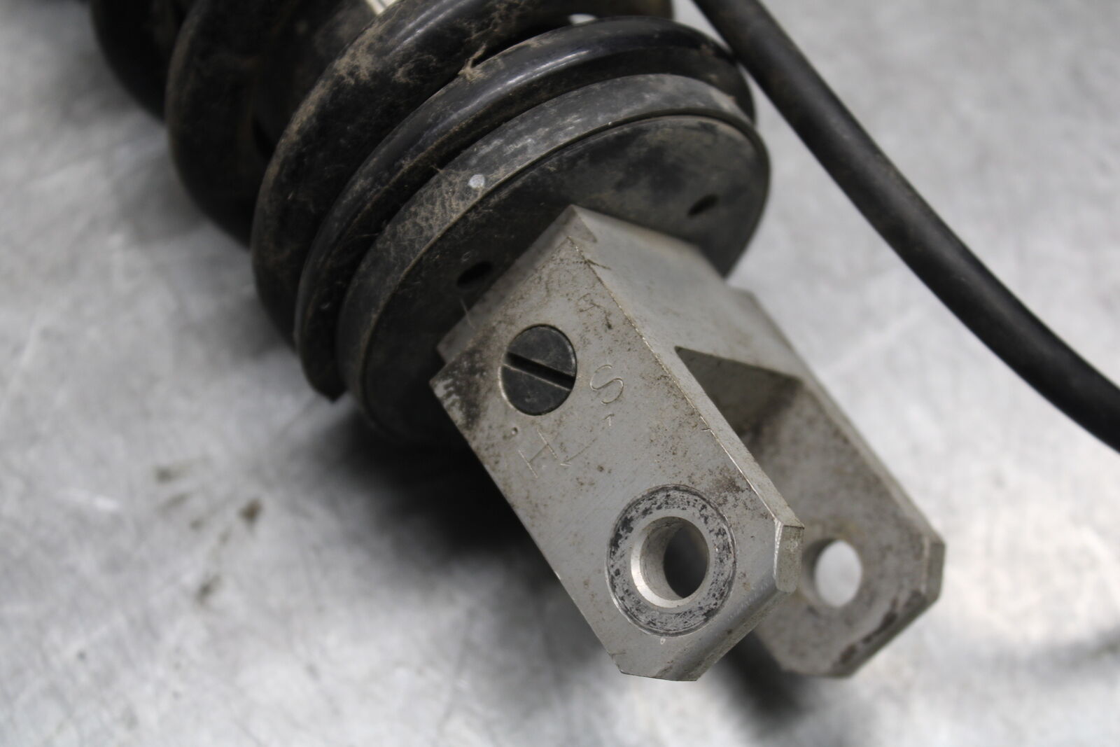 04-12 HONDA ST1300A REAR BACK SHOCK ABSORBER BB669