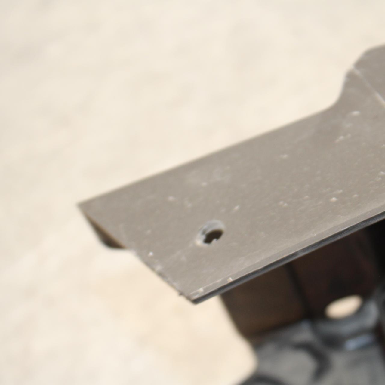 18 KTM RC 390 REAR BACK TAIL UNDERTAIL BATTERY TRAY PLASTIC BB648