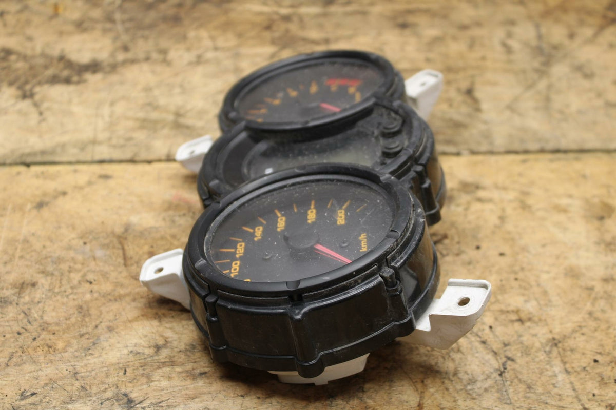 07-11 SUZUKI VSTROM 650 SPEEDO TACH GAUGES DISPLAY CLUSTER SPEEDOMETER BB340