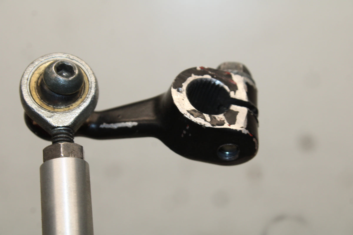 06 YAMAHA YZF R6 SHIFTER LINKAGE SHIFT LINK PEDAL BB716