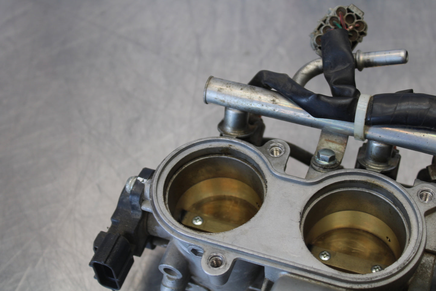 07-08 YAMAHA YZF R1 MAIN FUEL INJECTORS / THROTTLE BODIES BB160