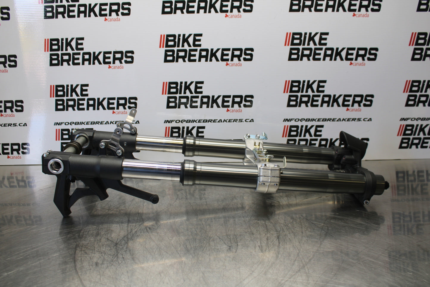 23-24 KAWASAKI NINJA ZX14R FRONT END FORKS SUSPENSION TRIPLE TREES/ AXLE BB153