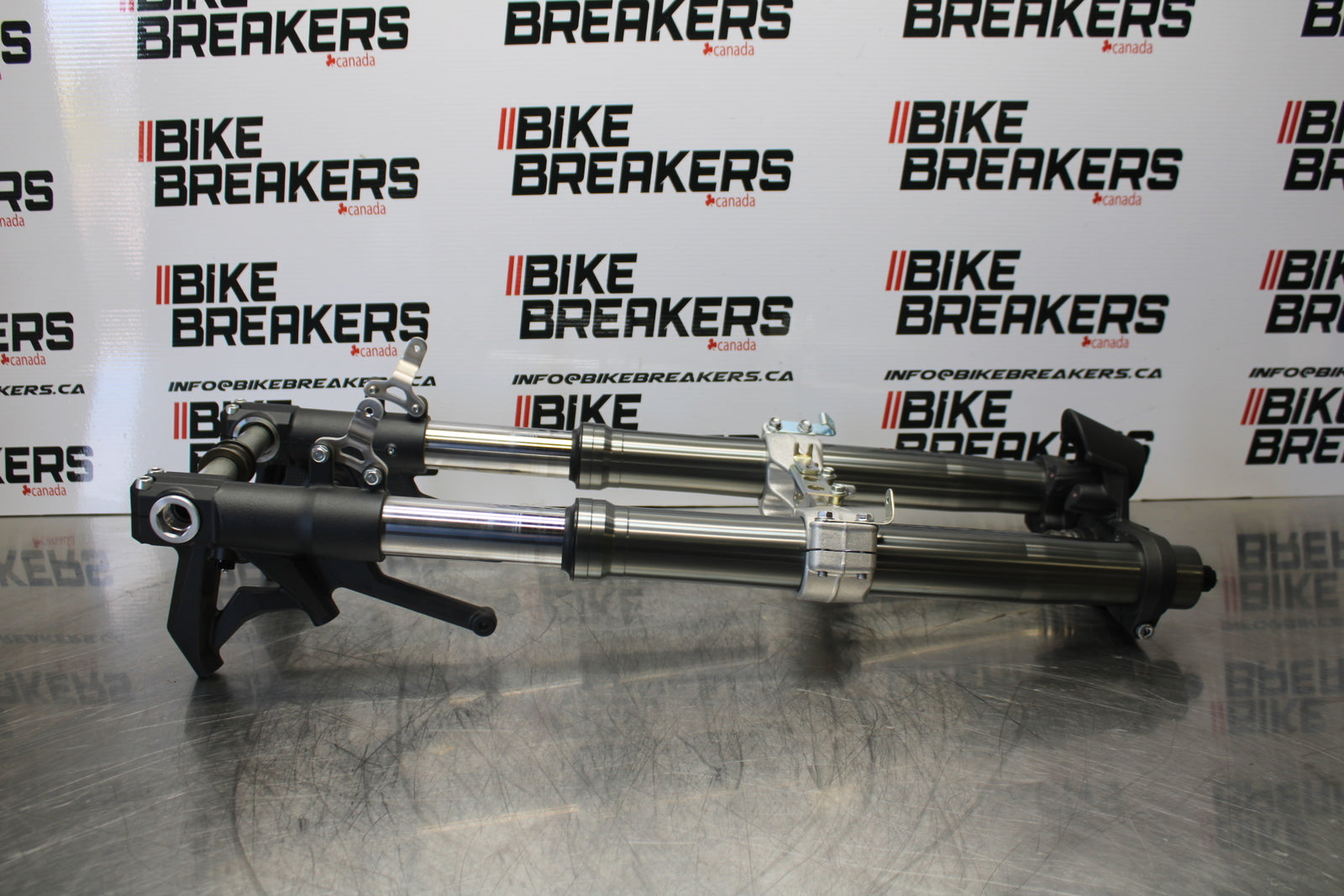 23-24 KAWASAKI NINJA ZX14R FRONT END FORKS SUSPENSION TRIPLE TREES/ AXLE BB153