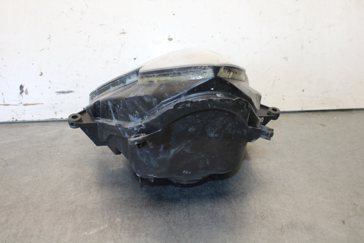 05-06 SUZUKI GSXR1000 FRONT HEADLIGHT HEAD LIGHT LAMP 35100-41G01-999 BB663