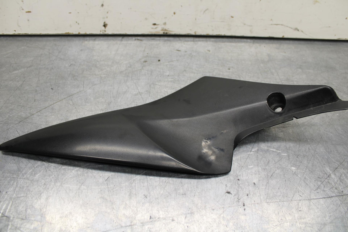 06-07 SUZUKI GSXR750 RIGHT LEFT FRONT SIDE SEAT PANELS TRIMS COWLS BB613