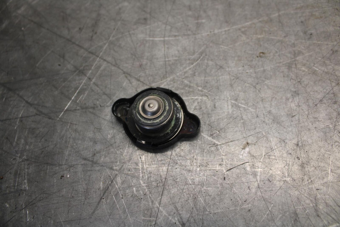 19-20 KAWASAKI NINJA ZX6R RADIATOR CAP BB517