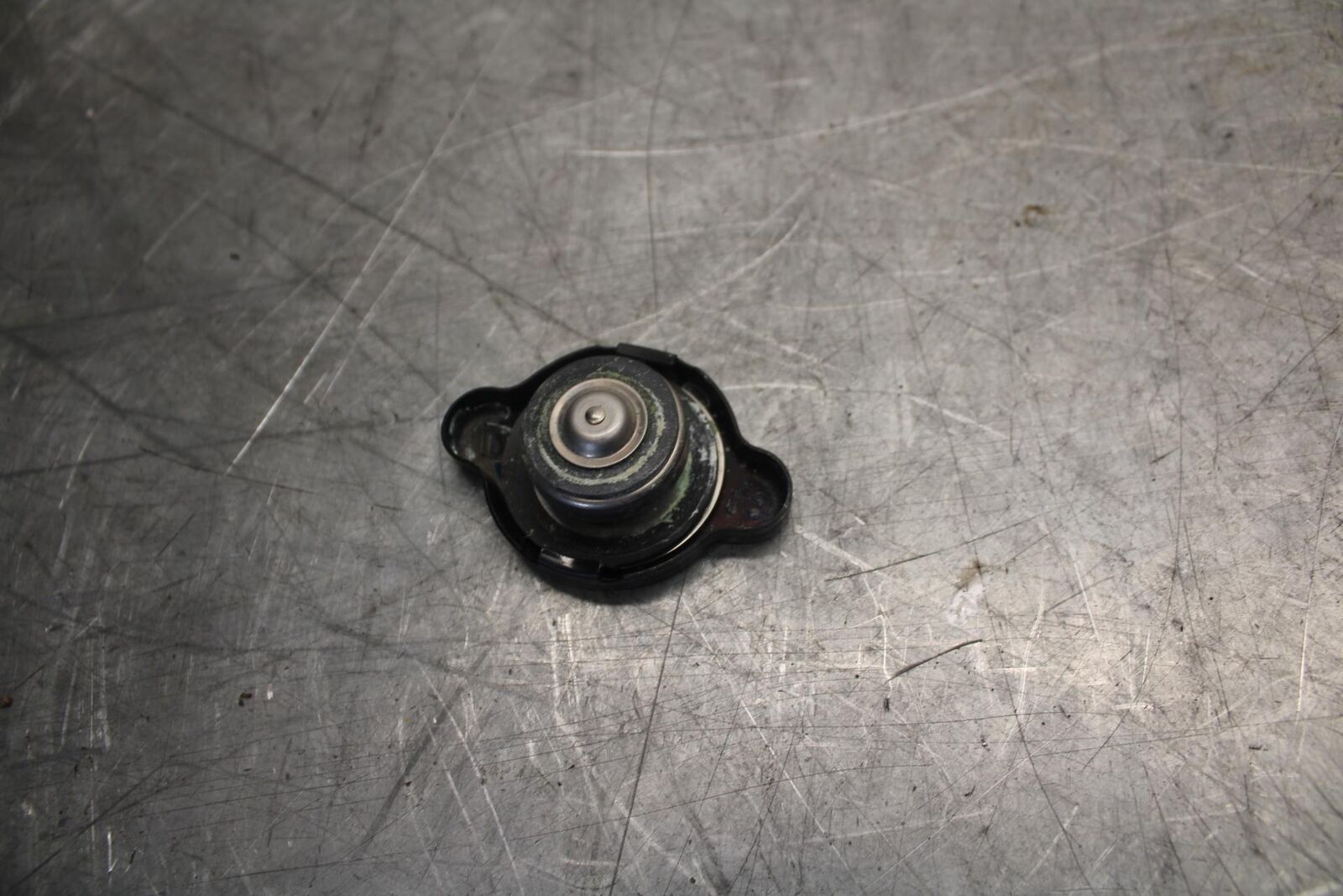 19-20 KAWASAKI NINJA ZX6R RADIATOR CAP BB517