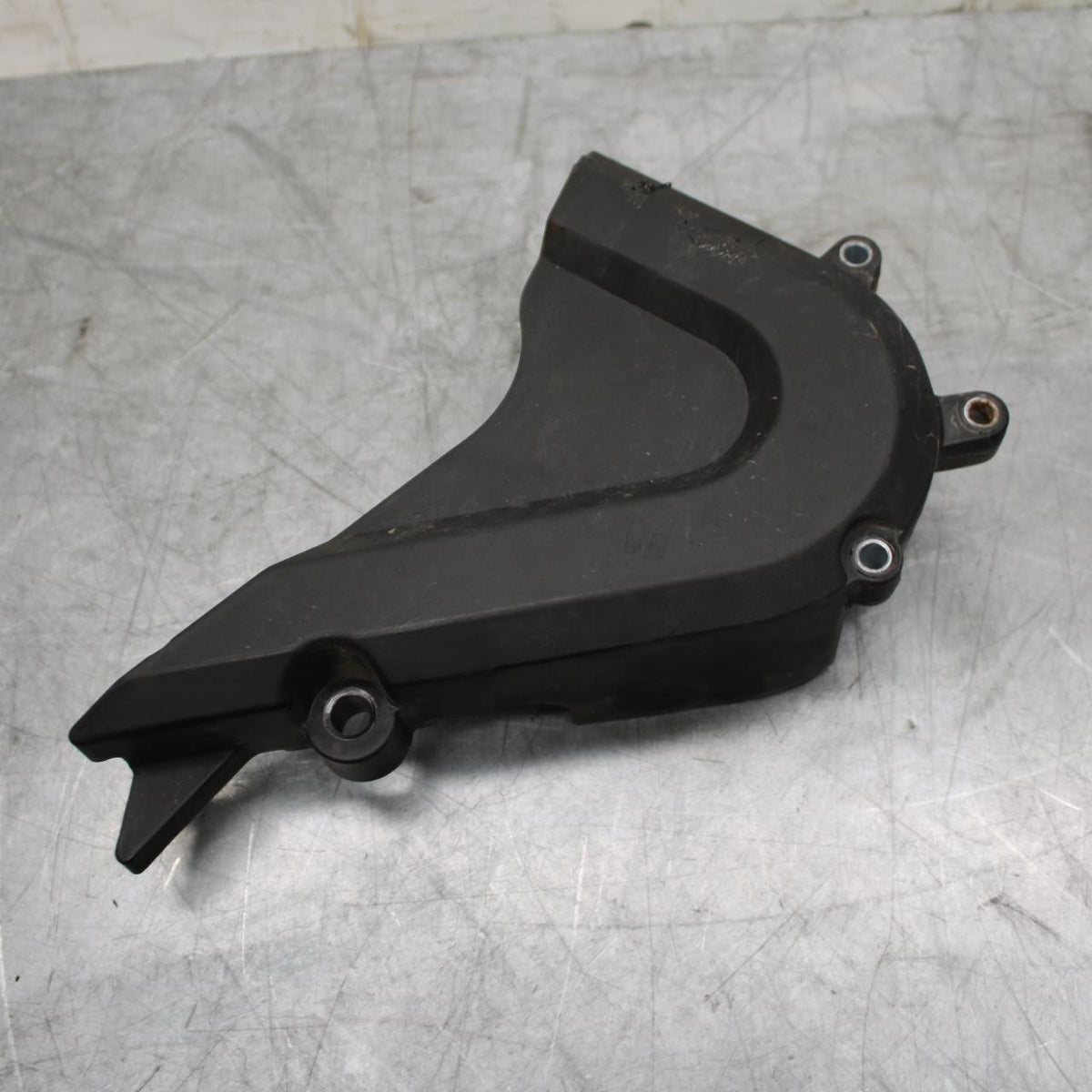 21 HUSQVARNA VITPILEN 401 ENGINE SPROCKET COVER BB467